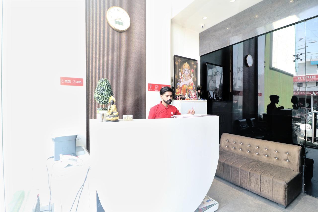 Oyo 14829 Hotel J Cruise Ludhiana Bagian luar foto