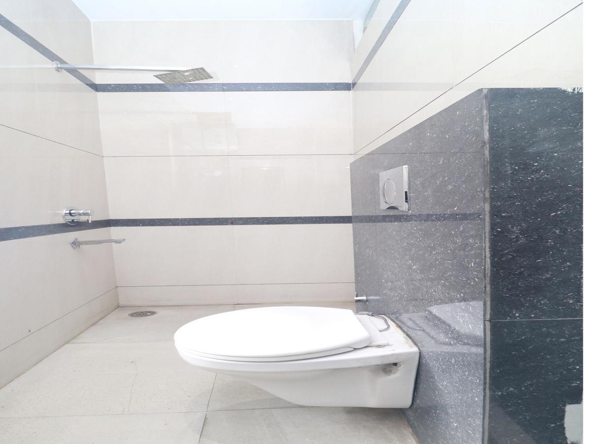 Oyo 14829 Hotel J Cruise Ludhiana Bagian luar foto