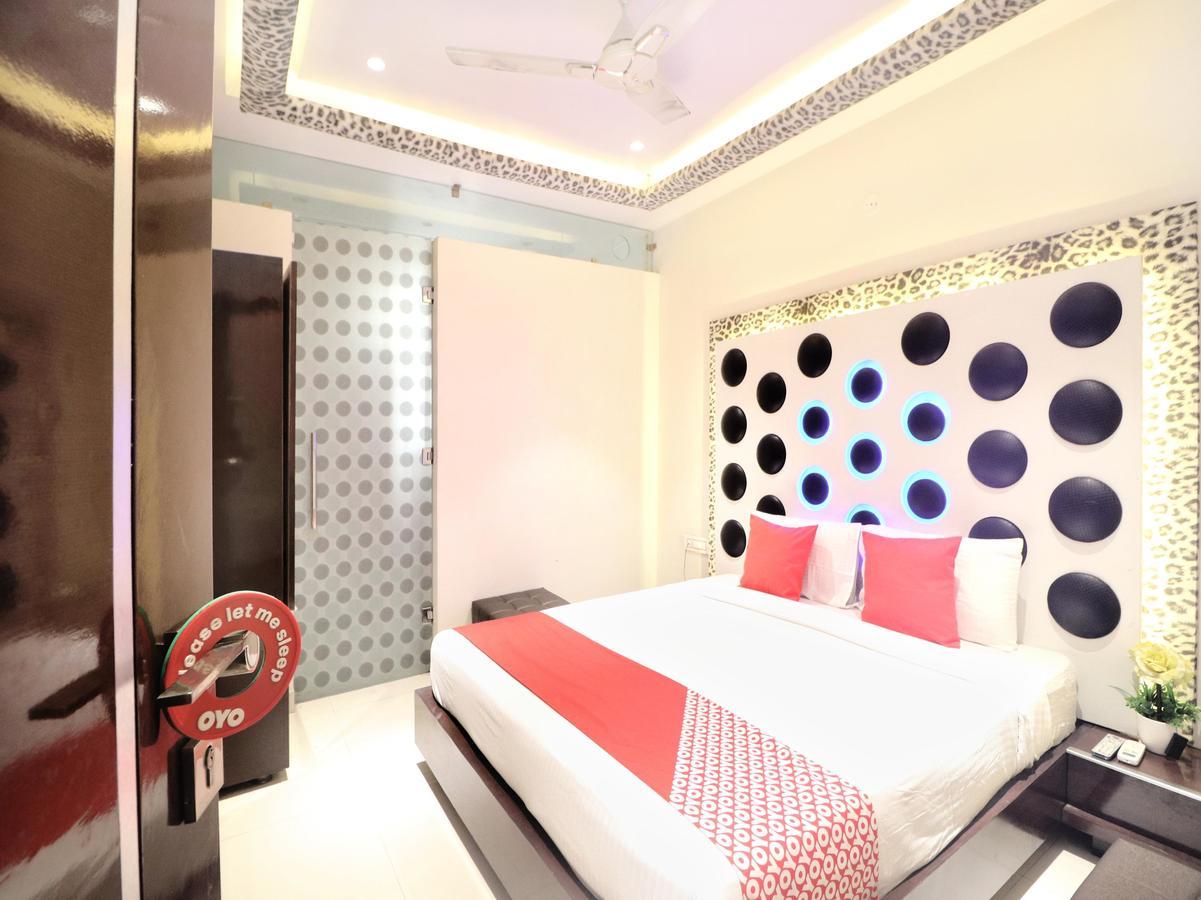 Oyo 14829 Hotel J Cruise Ludhiana Bagian luar foto